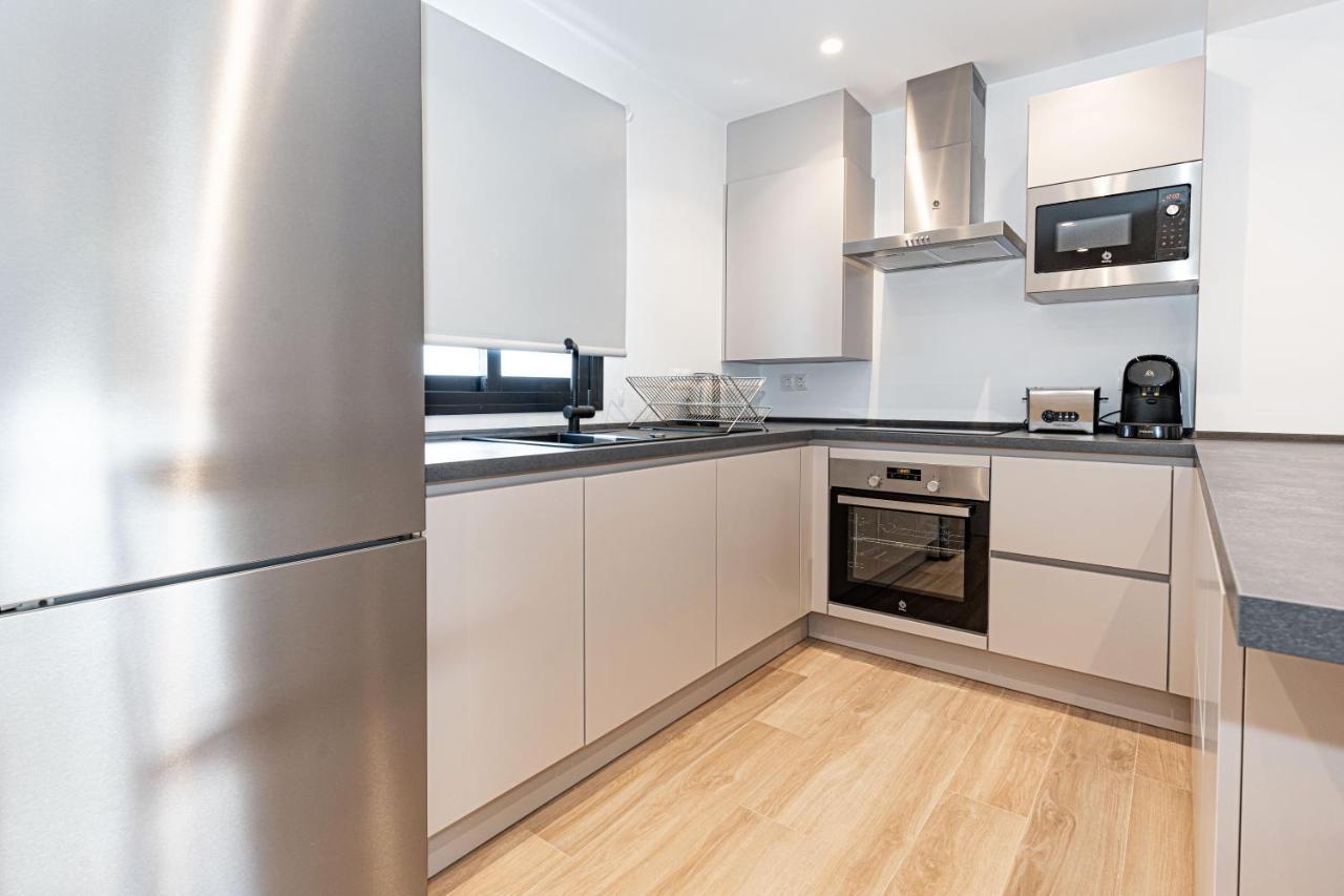 Acogedor Apartamento En Estepona Centro By Rent Me Kültér fotó