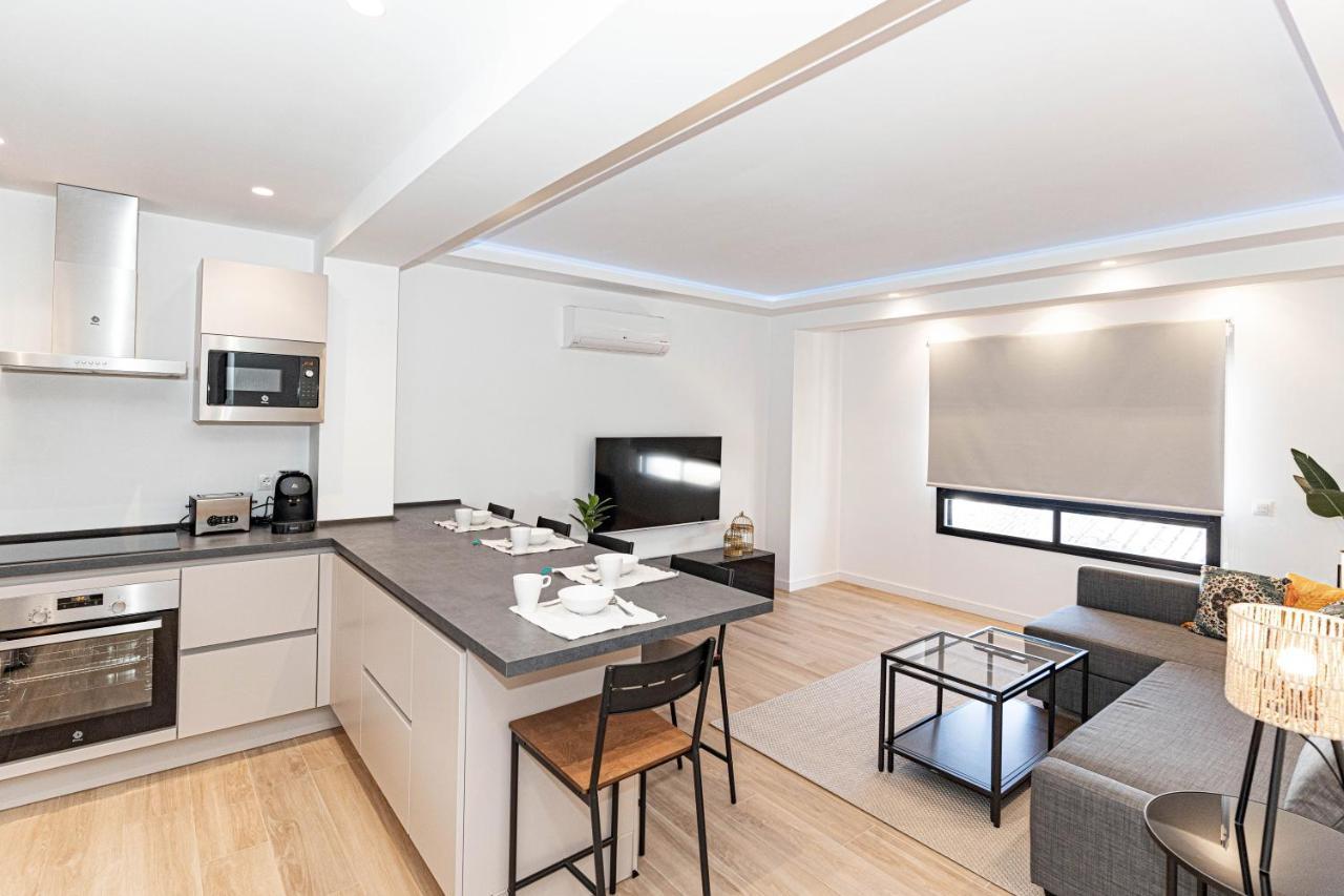 Acogedor Apartamento En Estepona Centro By Rent Me Kültér fotó