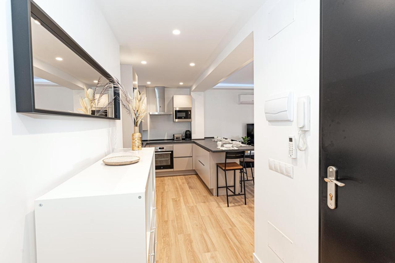 Acogedor Apartamento En Estepona Centro By Rent Me Kültér fotó