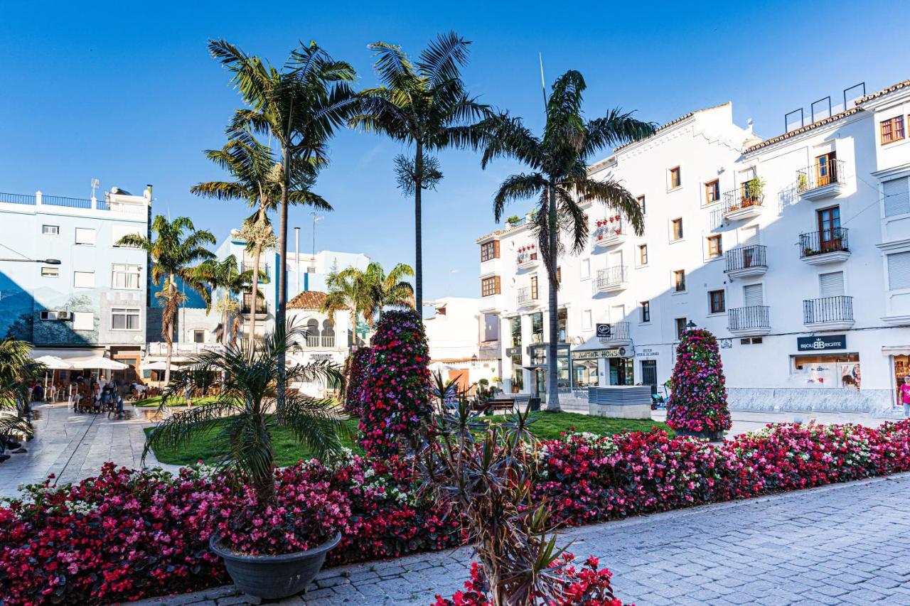 Acogedor Apartamento En Estepona Centro By Rent Me Kültér fotó