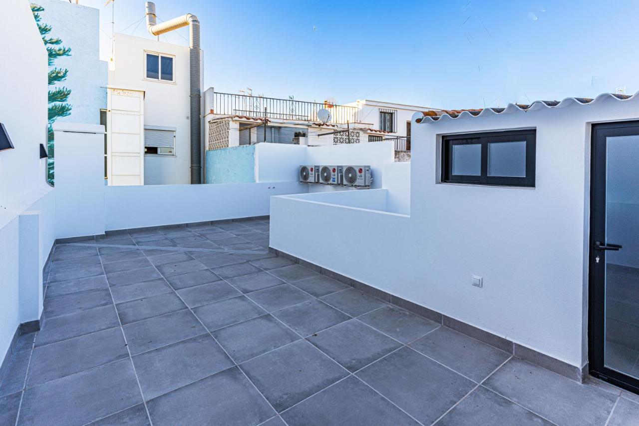 Acogedor Apartamento En Estepona Centro By Rent Me Kültér fotó