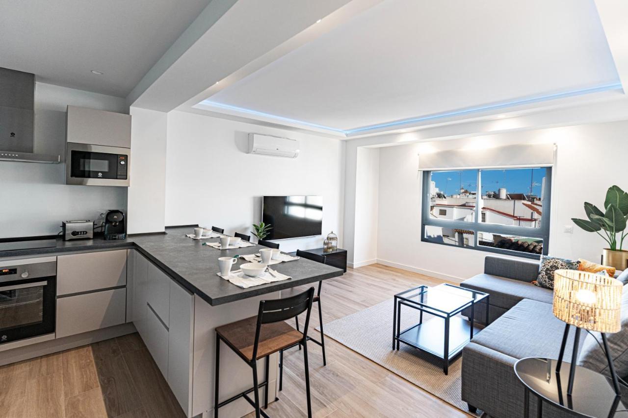 Acogedor Apartamento En Estepona Centro By Rent Me Kültér fotó