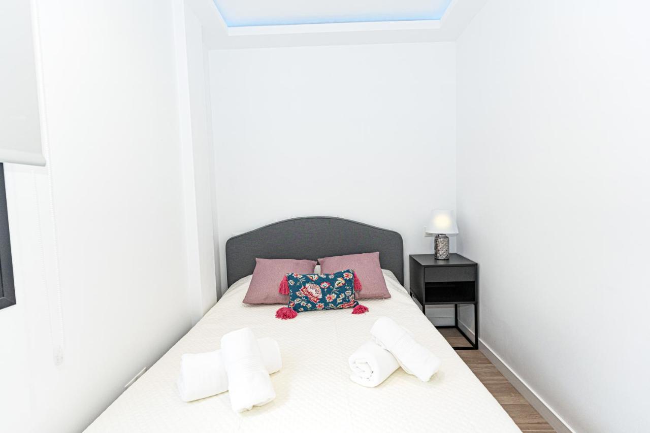 Acogedor Apartamento En Estepona Centro By Rent Me Kültér fotó