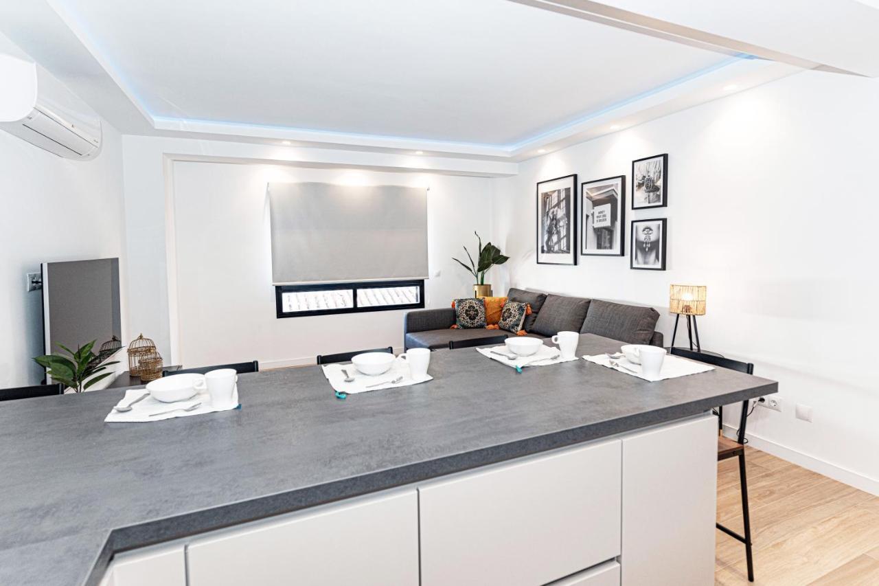 Acogedor Apartamento En Estepona Centro By Rent Me Kültér fotó
