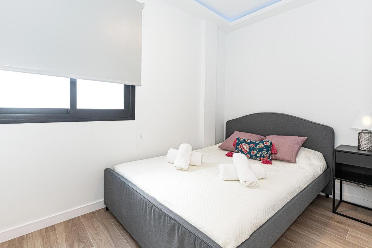 Acogedor Apartamento En Estepona Centro By Rent Me Kültér fotó